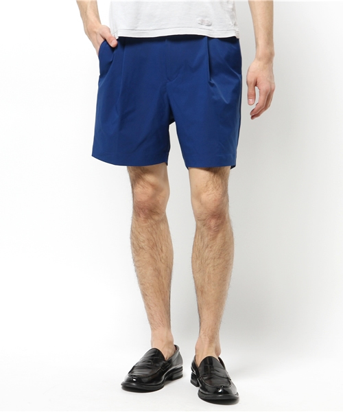 And A(アンドエー)の「ボリュームタックショートパンツ(その他パンツ・メンズ・ブラック/ブルー・40/42)」の1枚目の写真