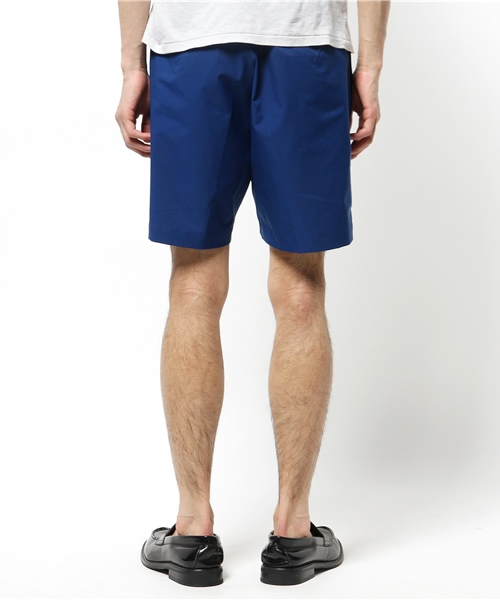 And A(アンドエー)の「ボリュームタックショートパンツ(その他パンツ・メンズ・ブラック/ブルー・40/42)」の4枚目の写真