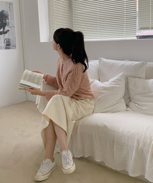 yuue' ( wear )(ユーイ)の「クルーネック ロングスリーブ ニットカーディガン(ニット/セーター・レディース・ピンク/アイボリー/ブルー・FREE)」の16枚目の写真
