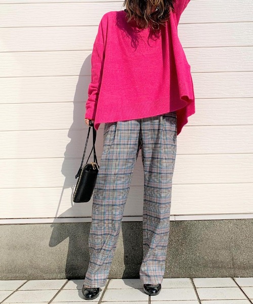 Q（キュー）の「もちもちリラックスニット（ニット/セーター・レディース・ベージュ/ピンク・MEDIUM）」の5枚目の写真