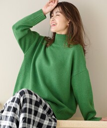 ラムウールバックテイルニット