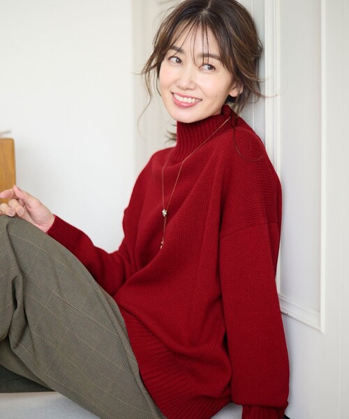 ANY(エニィ)の「ラムウールバックテイルニット(ニット/セーター・レディース・ライラック系/ライトグレー系/ベージュ系/グリーン系/ピンク系/ワイン系/ライトグリーン系/レッド系・F)」の7枚目の写真