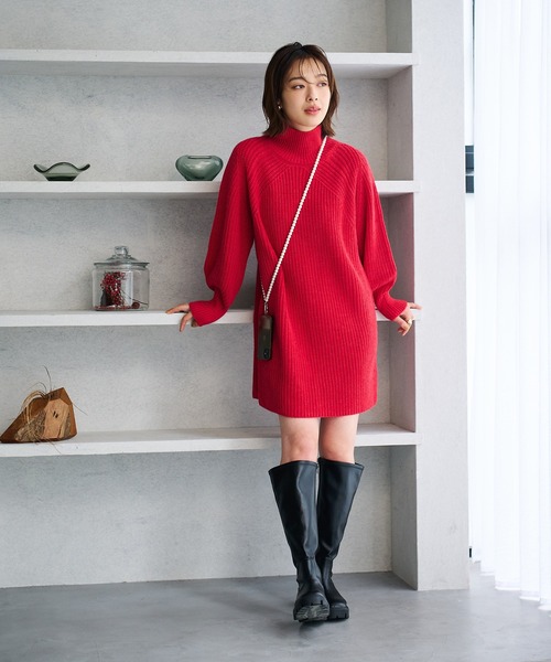 vis-`a-vis（ビサビ）の「【WEB限定】ざっくりニットミニワンピース（ワンピース・レディース・キナリ/レッド/チャコールグレー・FREE）」の8枚目の写真