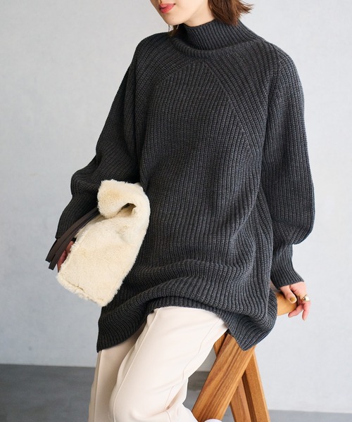 vis-`a-vis（ビサビ）の「【WEB限定】ざっくりニットミニワンピース（ワンピース・レディース・キナリ/レッド/チャコールグレー・FREE）」の13枚目の写真