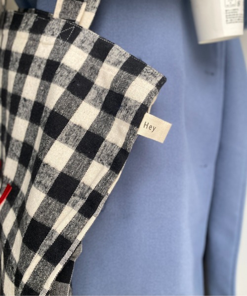 CPCM(シーピーシーエム)の「カラーロゴトートバッグ(トートバッグ・レディース・ブラック/オレンジ/アイボリー/ピンク/ベージュ・FREE)」の12枚目の写真