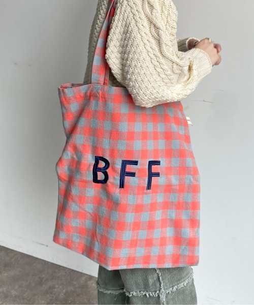 CPCM(シーピーシーエム)の「カラーロゴトートバッグ(トートバッグ・レディース・ブラック/オレンジ/アイボリー/ピンク/ベージュ・FREE)」の16枚目の写真