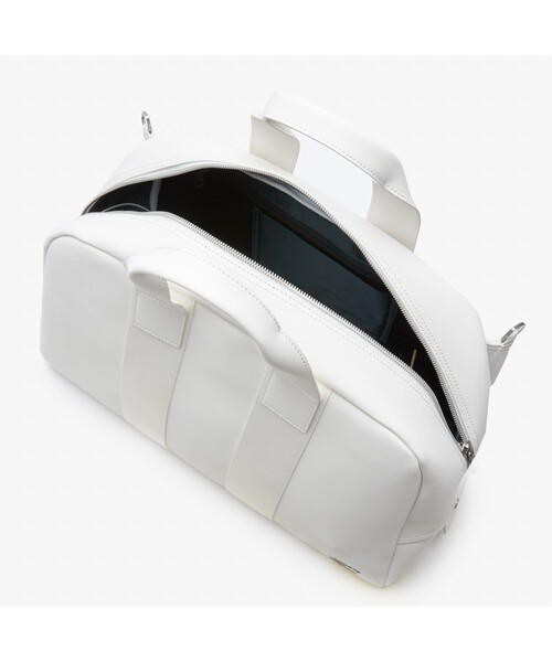 LACOSTE バッグ　白　ラコステ　牛革 ダッフルバッグ 新品同様 LACOSTE バッグ 白 ラコステ 牛革 ダッフルバッグ 新品同様