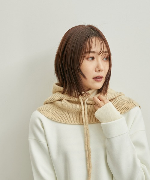ROPE' PICNIC(ロペピクニック)の「バックスリットバラクラバ(ストール/ショール・レディース・チャコールグレー/ホワイト系その他5/ブラウン系その他3・FREE)」の2枚目の写真