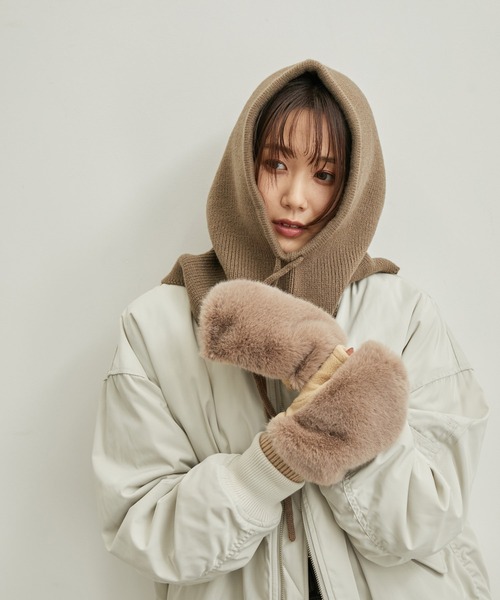 ROPE' PICNIC(ロペピクニック)の「バックスリットバラクラバ(ストール/ショール・レディース・チャコールグレー/ホワイト系その他5/ブラウン系その他3・FREE)」の1枚目の写真