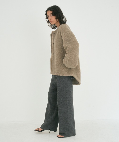 OUTERSUNSET（アウターサンセット）の「round hem boa jacket（ブルゾン・レディース・ベージュ/ブラック・FREE）」の6枚目の写真