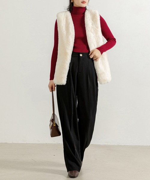 DAY CLOSET（デイ クローゼット）の「レディース ボタンレスフェイクファージレベスト（ベスト・レディース・ブラック/ホワイト/アイボリー/ダークグレー・ONE SIZE）」の17枚目の写真