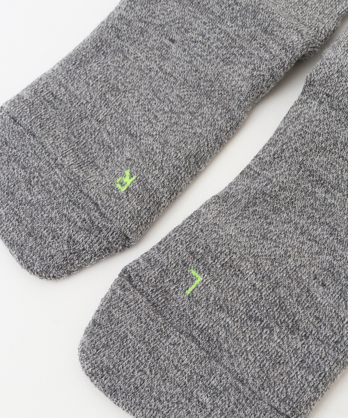 FALKE(ファルケ)の「【FALKE WALKIE LIGHT SOCKS】(ソックス/靴下・レディース・チャコールグレー/グレー・FREE)」の4枚目の写真