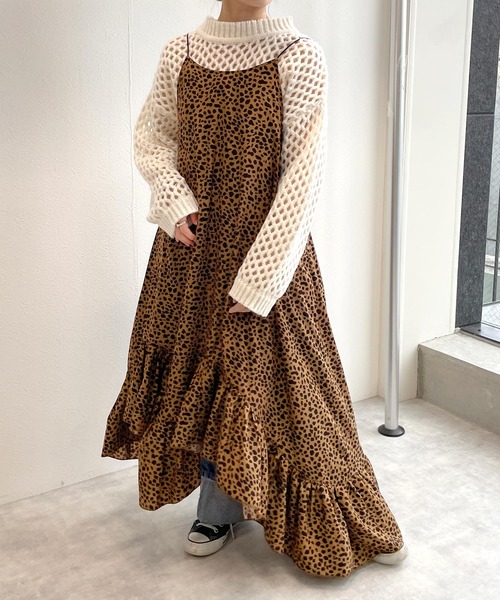 w closet（ダブルクローゼット）の「アシンメトリーティアード
