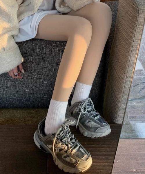 Vipoa(ヴィポア)の「あったか起毛フェイクタイツ(タイツ/ストッキング・レディース・ベージュ/ブラック・FREE)」の17枚目の写真