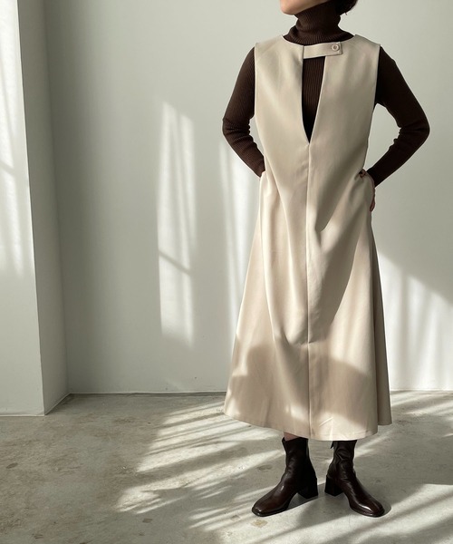 210nouve（トゥージュヌーブ）の「スクエアトゥストレッチショートブーツ（ブーツ・レディース・ブラウン/ホワイト/ブラック・36/37/38/39）」の4枚目の写真