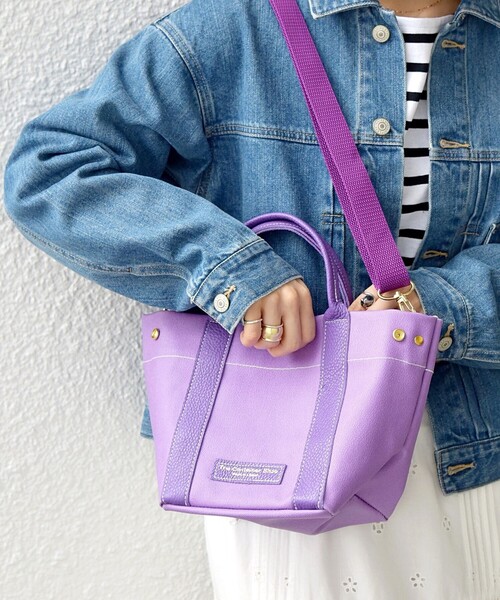 The Container Shop(ザ コンテナショップ)の「The Container Shop: 2WAY ショルダー バッグ◇(ショルダーバッグ・レディース・パープル/オフホワイト・ONE SIZE)」の14枚目の写真