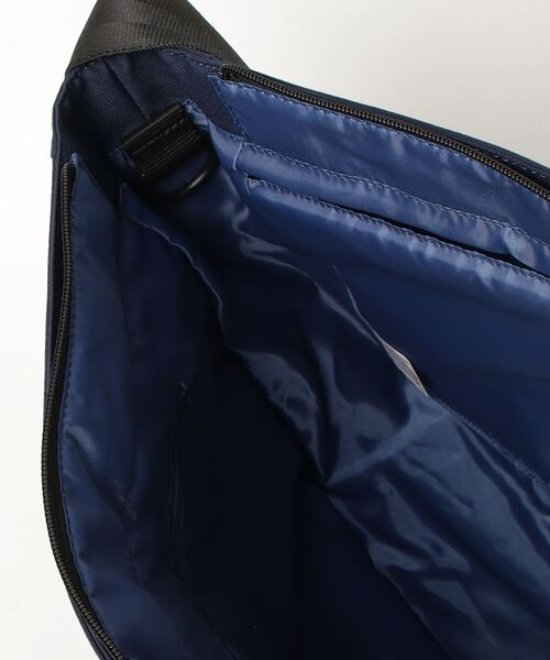 NOTIVE/CANTERA（ノーティブカンテラ）の「NOTIVE/CANTERA/別注 HELMET SHOULDER S（ショルダーバッグ・メンズ・グレー/ブラック/ネイビー・FREE）」の9枚目の写真