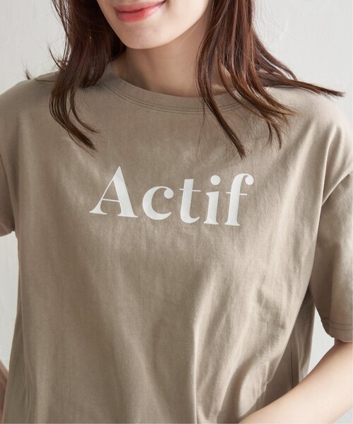 LBC（エルビーシー）の「レターロゴＴ（Tシャツ/カットソー・レディース・ベージュ/ホワイト/チャコールグレー・M/L）」の19枚目の写真