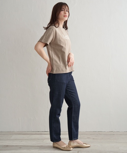 LBC（エルビーシー）の「レターロゴＴ（Tシャツ/カットソー・レディース・ベージュ/ホワイト/チャコールグレー・M/L）」の9枚目の写真