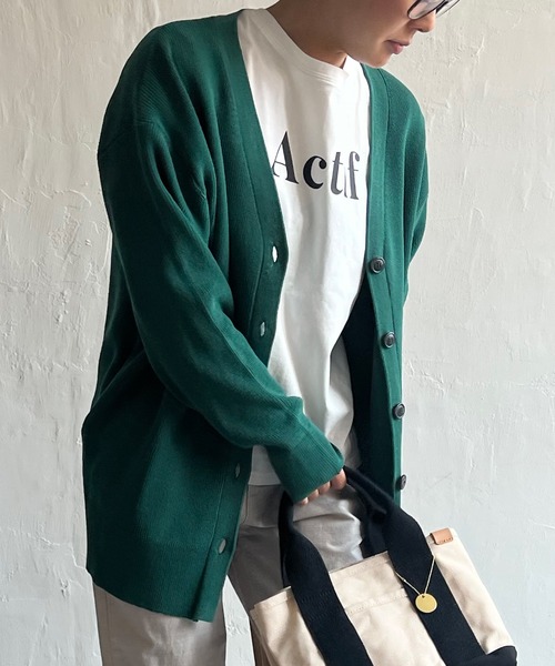 LBC（エルビーシー）の「レターロゴＴ（Tシャツ/カットソー・レディース・ベージュ/ホワイト/チャコールグレー・M/L）」の17枚目の写真