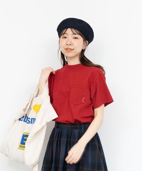PAR ICI（パーリッシィ）の「度詰め天竺ポケット刺繍 モックネックTシャツ（Tシャツ/カットソー・レディース・レッド/ブラウン/杢グレー/ホワイト/ネイビー・FREE）」の5枚目の写真