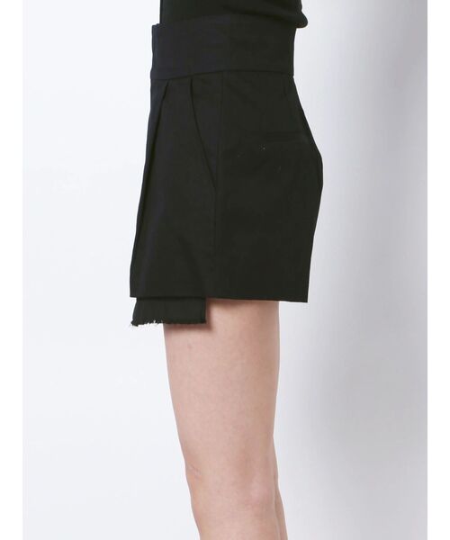 EMODA(エモダ)の「カットオフハイウエストショートパンツ(その他パンツ・レディース・グレー/ベージュ/ブラック・SMALL/MEDIUM)」の12枚目の写真