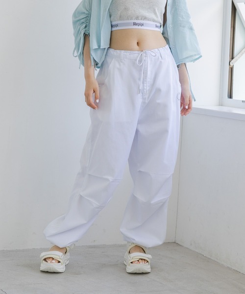 repipi armario（レピピ アルマリオ）の「パラシュートパンツ