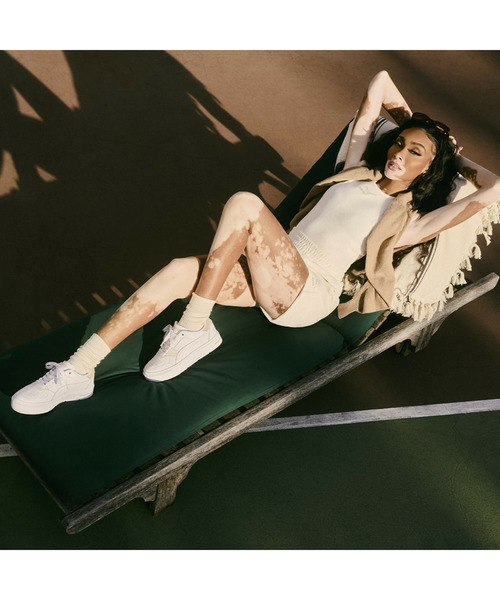 PUMA(プーマ)の「PUMA プーマ ウィメンズ プーマ CALI コート マッチ スニーカー(スニーカー・レディース・ホワイト/ホワイト×グリーン・24.5cm/24.0cm/25.5cm/25.0cm/22.5cm/22.0cm/23.5cm/23.0cm)」の20枚目の写真