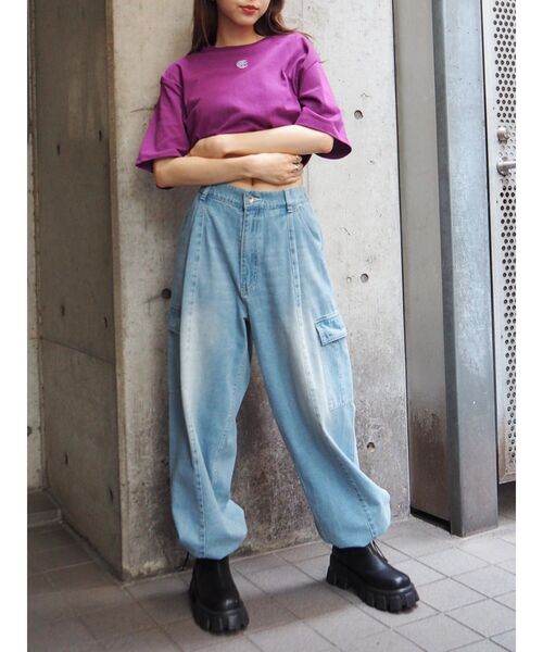 EVRIS（エヴリス）の「ワンポイントクロップドTシャツ（Tシャツ/カットソー・レディース・ブラック/パープル/ホワイト・FREE）」の6枚目の写真