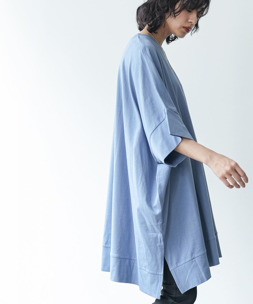 mili an deni(ミリアンデニ)の「マント型チュニックTシャツ(Tシャツ/カットソー・レディース・ブラック/アッシュグレー/カーキ/オフホワイト/チャコールグレー/ネイビー/ベージュ/オリーブ/ダークブルー/ブルー・L/M)」の22枚目の写真