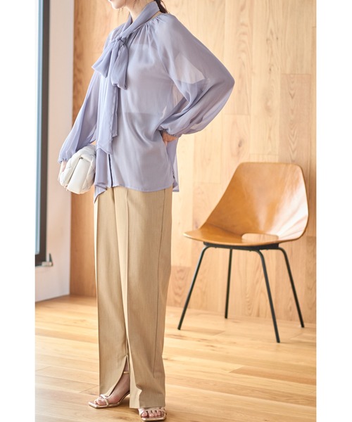 &. NOSTALGIA（アンドドットノスタルジア）の「ヘムスリットストレートパンツ（その他パンツ・レディース・ベージュ/ピンク・SMALL/MEDIUM）」の15枚目の写真