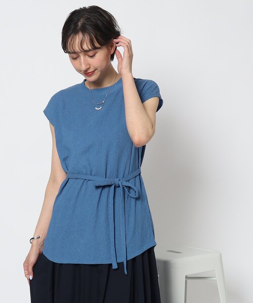 Cutie Blonde（キューティーブロンド）の「◆【セットアップ可】さらっと軽やか ウエストリボントップス（Tシャツ/カットソー・レディース・ブルー/ブラウン系その他/ブラック・01/02/03）」の5枚目の写真