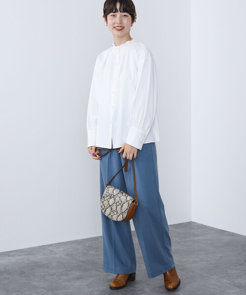 BEAMS HEART(ビームスハート)の「2WAY シャーリング ブラウス(シャツ/ブラウス・レディース・オフホワイト/オリーブ/ブラック/ブラウン系その他4・FREE)」の18枚目の写真