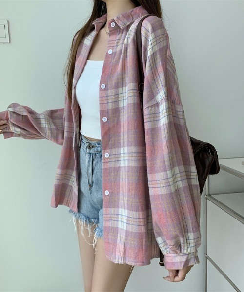 FREE STYLISTS(フリー スタイリスト)の「YUGA_YGMC ボリュームスリーブ チェック柄シャツブラウス(シャツ/ブラウス・レディース・イエロー/グリーン/ブルー/ブラック/ベビーピンク・FREE)」の8枚目の写真