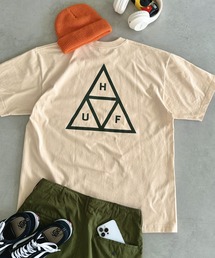 HUF（ハフ）の「HUF(ハフ)/トリプルトライアングルロゴ バックプリント ワンポイント半袖Ｔシャツ/HUF SET TT S/S TEE（Tシャツ/カットソー・メンズ）」