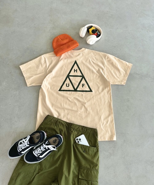HUF（ハフ）の「HUF(ハフ)/トリプルトライアングルロゴ バックプリント ワンポイント半袖Ｔシャツ/HUF SET TT S/S TEE（Tシャツ/カットソー・メンズ・ネイビー/サンドベージュ/ホワイト/グリーン/ライトブルー/ブラック・S/M/L/XL）」の12枚目の写真