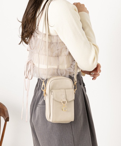 Chico(チコ)の「お財布付きショルダーバッグ(ショルダーバッグ・レディース・ブラック系その他2/ライトベージュ/ブラック/シルバー・FREE)」の3枚目の写真