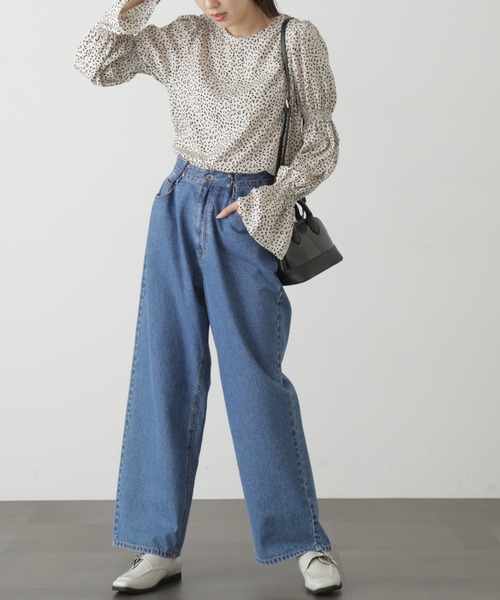 FREE'S MART（フリーズマート）の「◆ギャザースリーブブラウス（シャツ/ブラウス・レディース・ベージュ系その他/ホワイト系その他/ネイビー・FREE）」の18枚目の写真