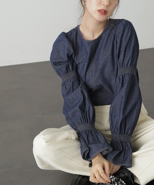 FREE'S MART（フリーズマート）の「◆ギャザースリーブブラウス（シャツ/ブラウス・レディース・ベージュ系その他/ホワイト系その他/ネイビー・FREE）」の11枚目の写真