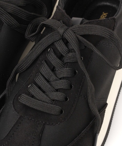 GLOBAL WORK（グローバルワーク）の「エアかるクラシックスニーカー/一部店舗限定/966005（スニーカー・レディース・ベージュ/ブラック・LARGE/MEDIUM）」の8枚目の写真