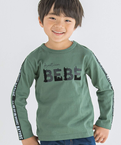 BeBe（ベベ）の「フロッキープリントロゴTシャツ(80~150cm)（Tシャツ/カットソー・キッズ・オフホワイト/グリーン・110cm/130cm/120cm/90cm/100cm/150cm/140cm）」の4枚目の写真