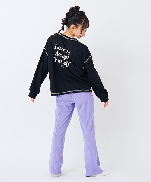 LOVETOXIC(ラブトキシック)の「20天竺タック入りパンツルームウェア(アンサンブル・キッズ・オフホワイト/ブラック・L/LL/S/M)」の17枚目の写真