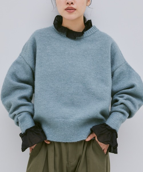 Libra Cue（リブラ キュー）の「【7色展開】マトンスリーブニットプルオーバー（ニット/セーター・レディース・アイボリー/ブラック/ブルーグレー/パープル/イエロー/グレー/レッド・FREE）」の4枚目の写真