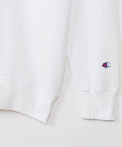 Champion(チャンピオン)の「【Champion/チャンピオン】メンズ ベーシック クルーネックスウェットシャツ(スウェット・メンズ・ネイビー/モカ/ホワイト/グレー/ブラック・X-LARGE/MEDIUM/LARGE/SMALL)」の9枚目の写真