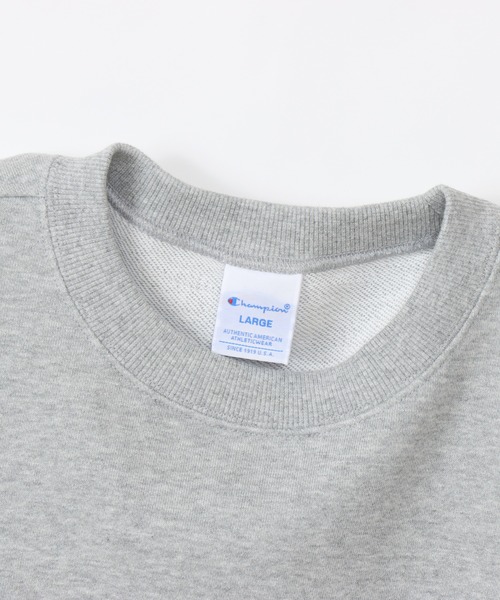 Champion(チャンピオン)の「【Champion/チャンピオン】メンズ ベーシック クルーネックスウェットシャツ(スウェット・メンズ・ネイビー/モカ/ホワイト/グレー/ブラック・X-LARGE/MEDIUM/LARGE/SMALL)」の16枚目の写真