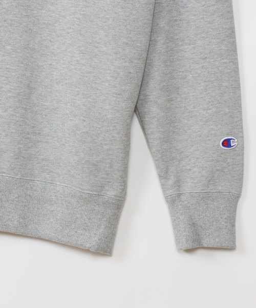 Champion(チャンピオン)の「【Champion/チャンピオン】メンズ ベーシック クルーネックスウェットシャツ(スウェット・メンズ・ネイビー/モカ/ホワイト/グレー/ブラック・X-LARGE/MEDIUM/LARGE/SMALL)」の17枚目の写真