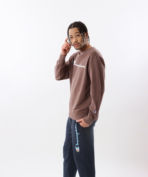 Champion(チャンピオン)の「【Champion/チャンピオン】メンズ ベーシック クルーネックスウェットシャツ(スウェット・メンズ・ネイビー/モカ/ホワイト/グレー/ブラック・X-LARGE/MEDIUM/LARGE/SMALL)」の18枚目の写真