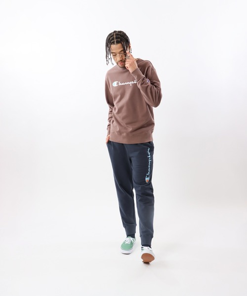 Champion(チャンピオン)の「【Champion/チャンピオン】メンズ ベーシック クルーネックスウェットシャツ(スウェット・メンズ・ネイビー/モカ/ホワイト/グレー/ブラック・X-LARGE/MEDIUM/LARGE/SMALL)」の21枚目の写真