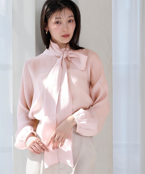 UR'S(ユアーズ)の「ボウタイ付シアーハイネックブラウス(シャツ/ブラウス・レディース・ネイビー/ライトピンク/ホワイト/ベージュ/ストライプ・S/M/L)」の22枚目の写真