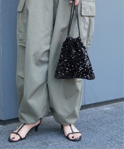 B.C STOCK（ベーセーストック）の「《追加》スパンコール巾着（ショルダーバッグ・レディース・ブラック/その他/シルバー・FREE）」の2枚目の写真